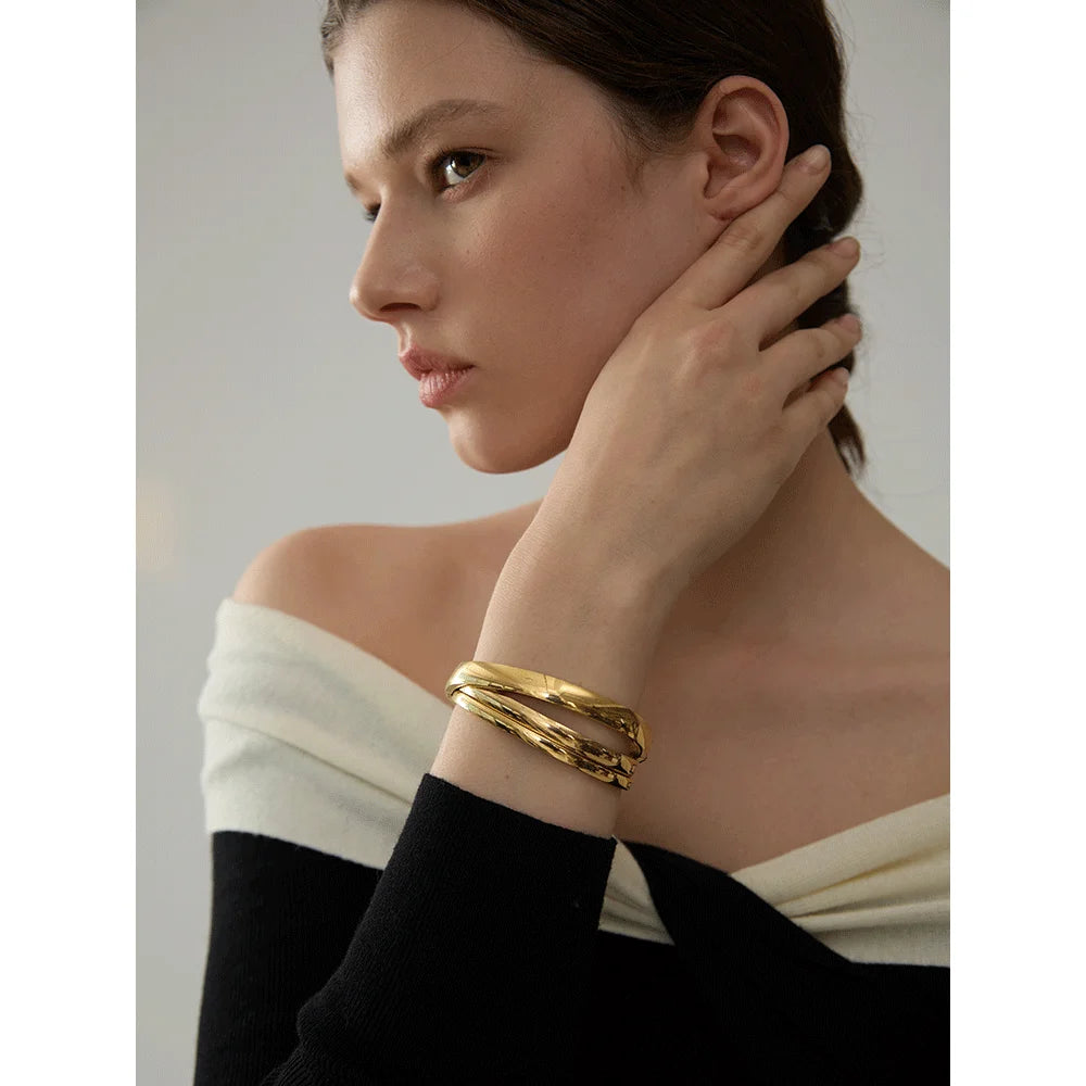 ✨ Aura Gold Bangle ✨ elegant, memorable, and fits a minimalist 18K gold-tone bracelet.